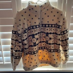 Fleece 1/4 zip sweatshirt with snowflake design